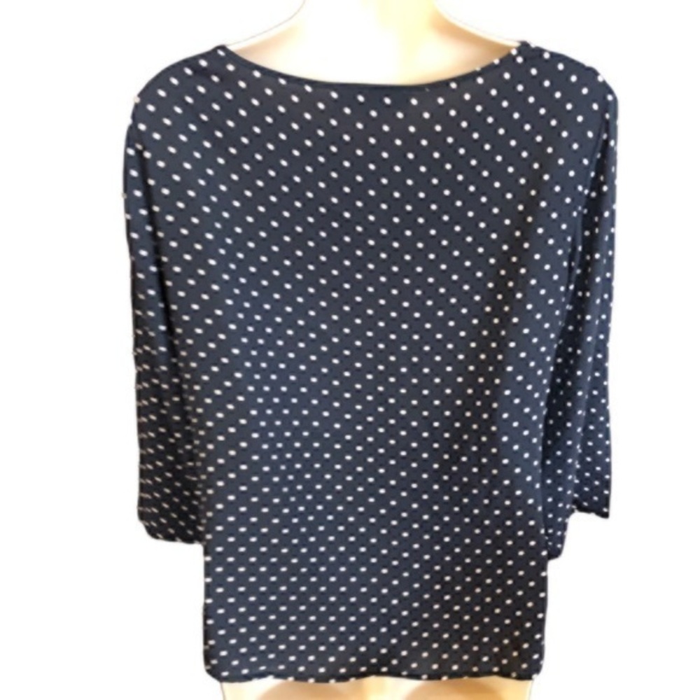 LOFT Polka Dot Pleated‎ Front Top - Picture 6 of 9